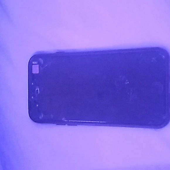 Iphone 6 - Picture 2 of 2